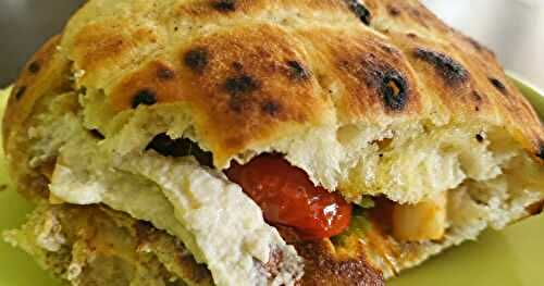 Omelette au za'atar dans un pain pita de Jigal Krant