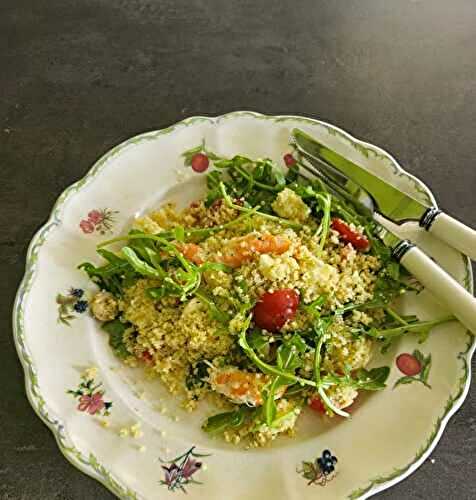 Salade de couscous aux tomates cerises et pesto