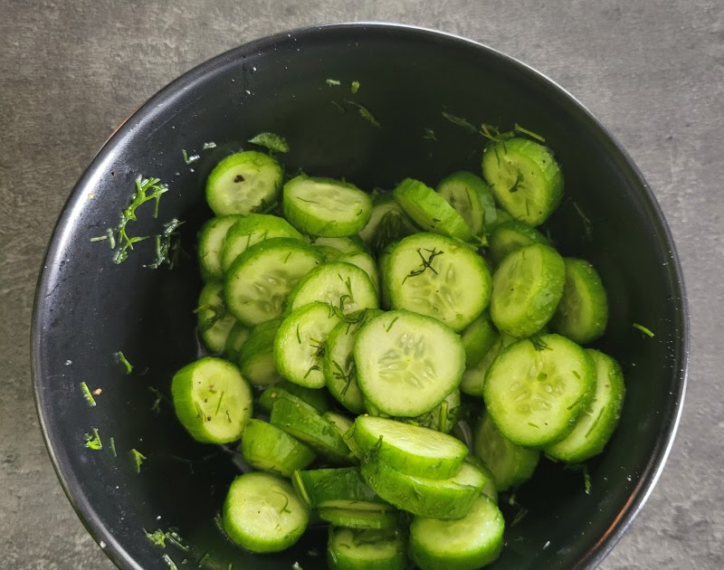 Salade suédoise de mini concombres