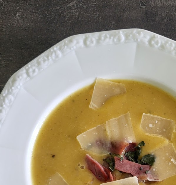 Velouté de courge butternut aux saveurs d'automne