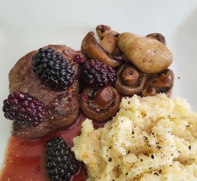 Filet de cerf aux mûres