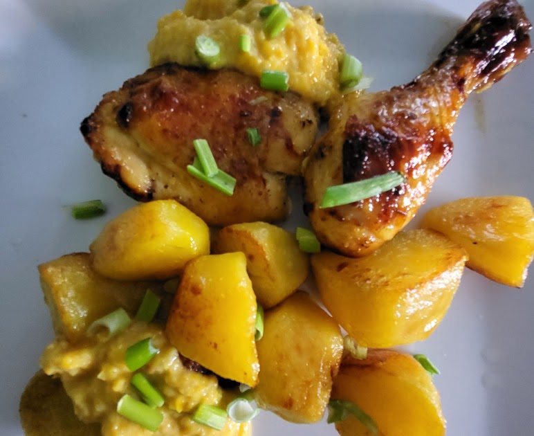 Pilons de poulet et sauce aux poivrons jaunes