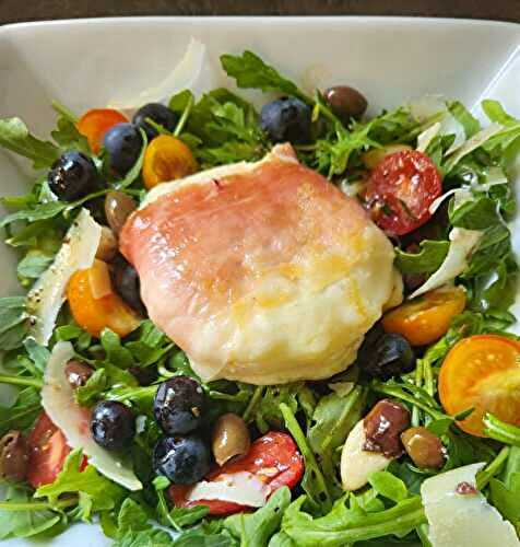 Salade de roquette avec Tomino allo speck