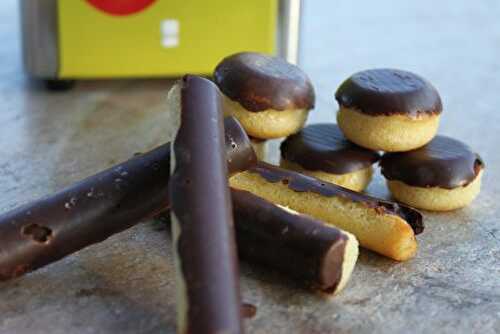 Petits gâteaux aux deux chocolats