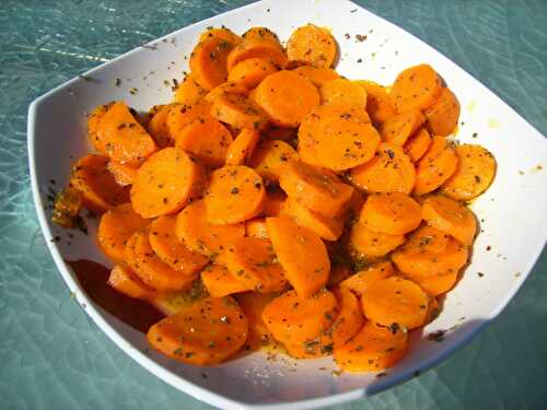 Salade tiède de carottes au cumin