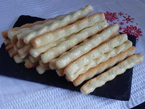 Biscuits à la cuillère en sticks