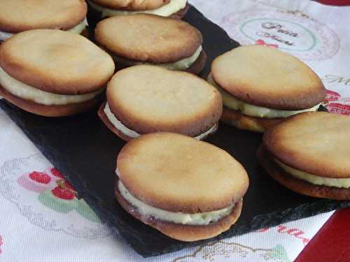 Biscuits calédoniens à la crème d’ananas