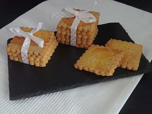 Biscuits carrés qu'on peut déguster à Salers