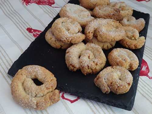 Biscuits escargots amande et sucre - Le blog de Michelle - Plaisirs de la Maison
