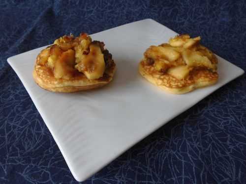 Blinis moelleux et légers à la pomme caramélisée pour la ronde interblogs