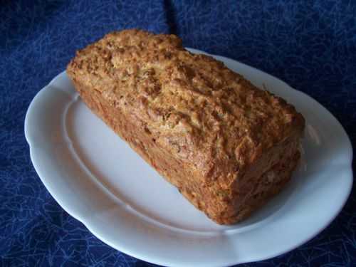 Cake au thon et à la moutarde à l'ancienne