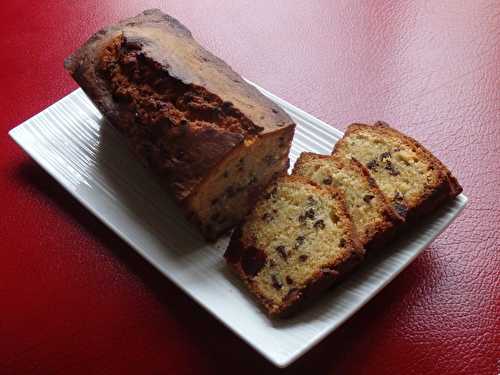 Cake pépites chocolat et cerises confites