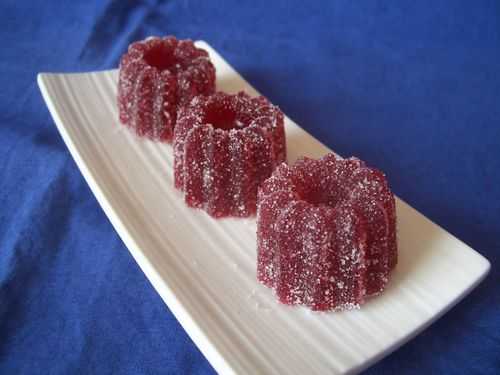 Cannelés pâte de fruits framboise