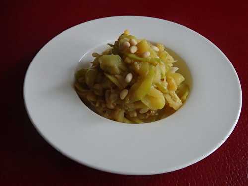 Courgettes au citron confit, ail, balsamique et pignons