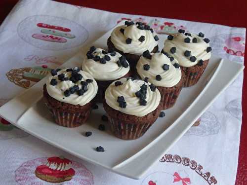 Cupcakes au chocolat et ganache chocolat blanc - Le blog de Michelle - Plaisirs de la Maison