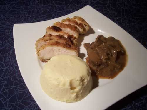 Filets de poulet dorés aux cèpes et parmesan