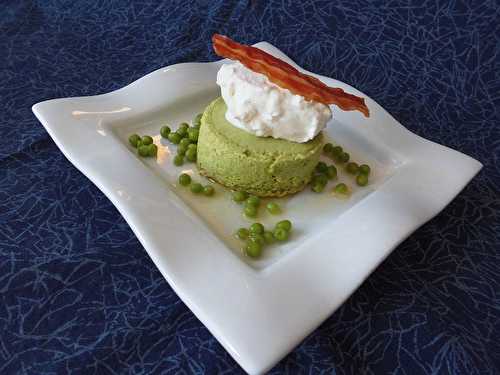 Mini verrines mousse de petits pois, crème et croustillant de lard - Le  sachet d'épices