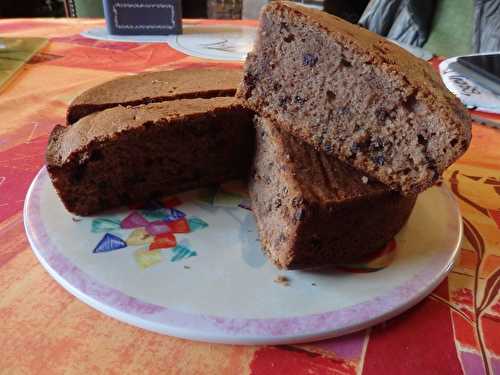 Gâteau au vin chaud et aux pépites de chocolat - Le blog de Michelle - Plaisirs de la Maison