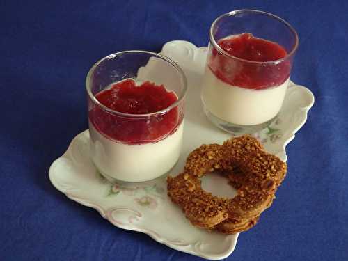 Panna cotta à la confiture de pétales de rose de Monique