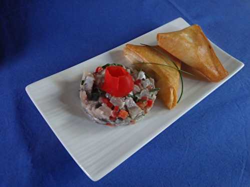 Sardines fraiches en tartare et samosa de Monique