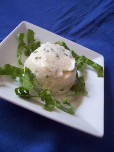 Soufflés aux carrés frais et aux herbes