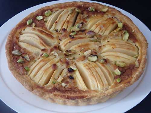 Tarte aux pommes, crème de nougat et raisins secs - Le blog de Michelle - Plaisirs de la Maison