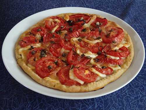 Tarte fine basilic, tomates et mozzarella