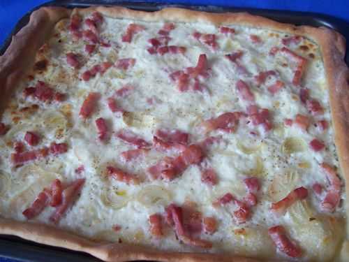 Tarte flambée à l'alsacienne