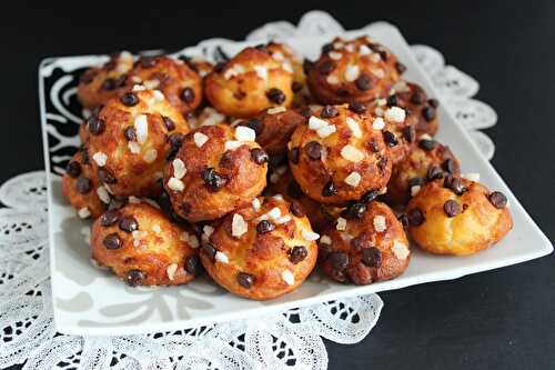 Chouquettes aux pépites de chocolat et sucre