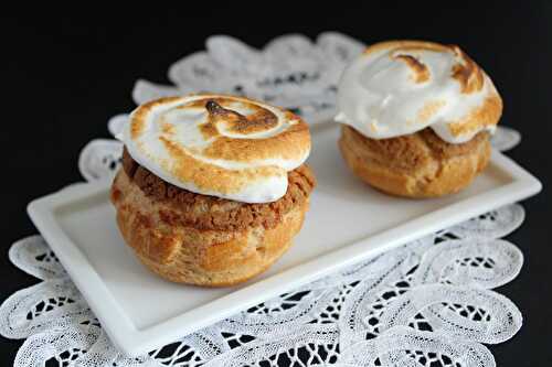 Choux meringués et cœur d’orange sanguine