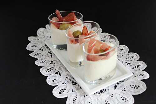 Verrines chantilly au camembert et jambon cru