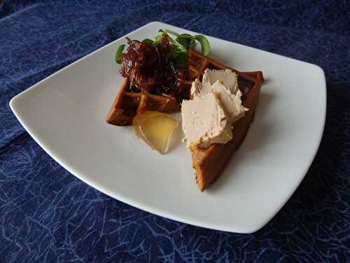 Gaufres au pain d’épices, foie gras et confit d’oignon - Le blog de Michelle - Plaisirs de la Maison