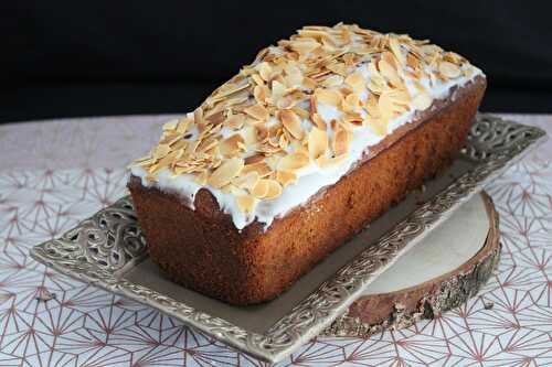 Cake moelleux à la vanille et amande de Cyril Lignac