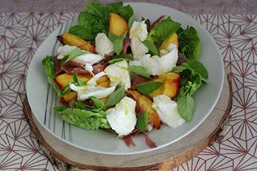 Salade mozzarella nectarine et jambon de Bayonne