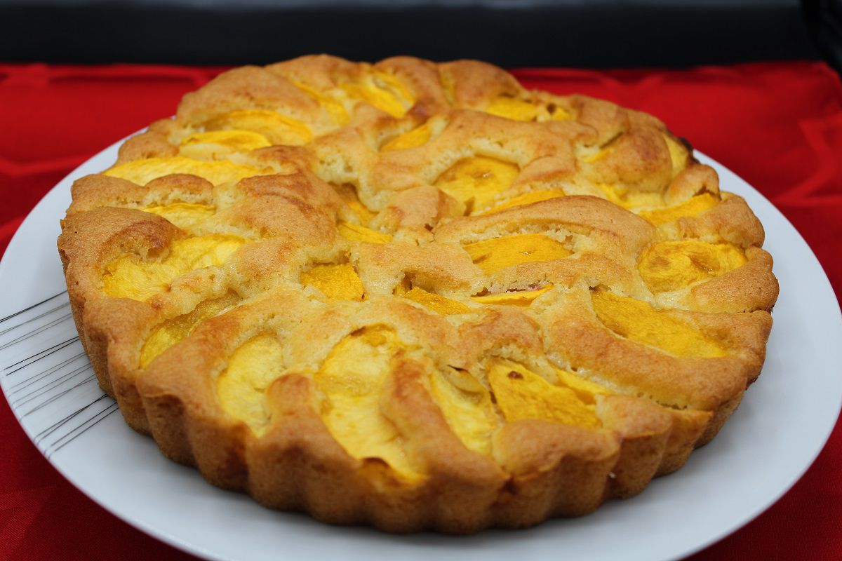 Tarte suisse moelleuse aux pêches