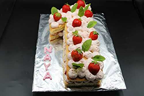 Number cake « 1 » façon charlotte aux fraises
