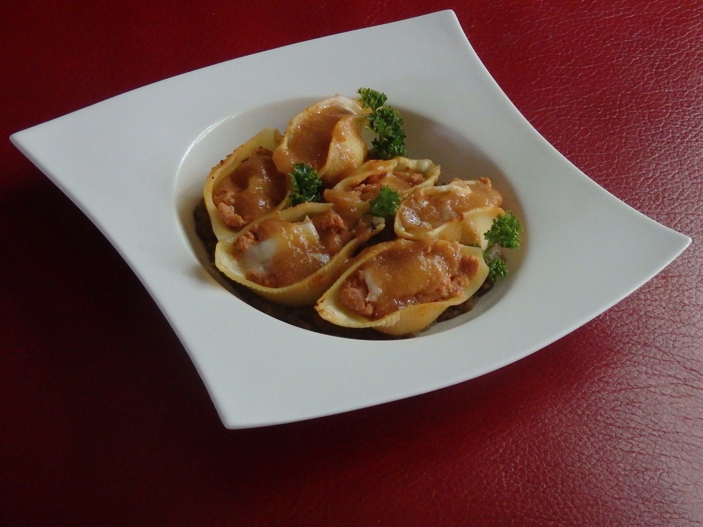 Conchiglioni farcis au veau façon P. Etchebest
