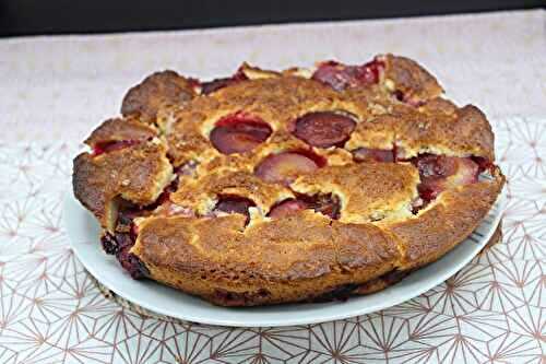 Gâteau brioché aux prunes