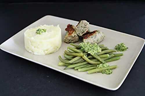 Ecrasé de pommes de terre chermoula et sa saucisse blanche grillée