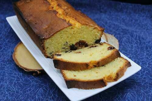 Cake anglais aux cerises confites et citron