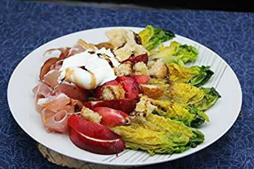 Salade de sucrines grillées, nectarines et burrata