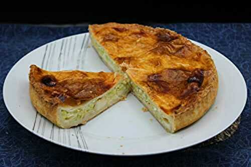 Tourte feuilletée de courgettes, origan et scamorza fumée