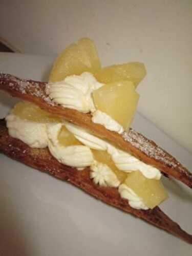 Gourmandise ananas chantilly