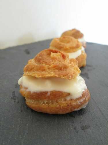 Mini choux à la crème...de camembert.