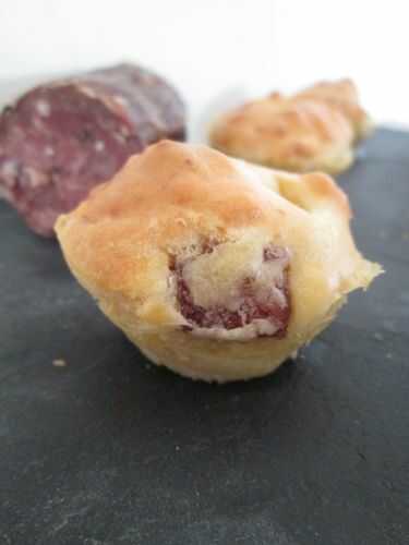 Muffins calédoniens: muffins au saucisson de cerf.