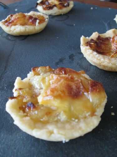 Tartelettes oignon Saint-Marcelin - Le blog des crispy sisters