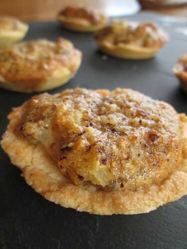 Tartelettes poires-noisettes