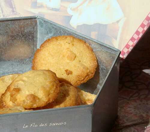 Biscuits ananas et chocolat blanc