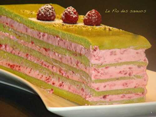 Bûche "brique" pistache/framboise