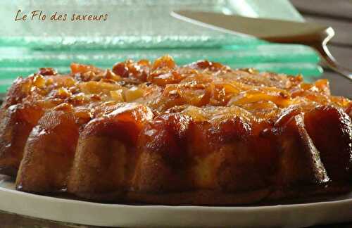 Gâteau renversé aux coings confits à la grenadine